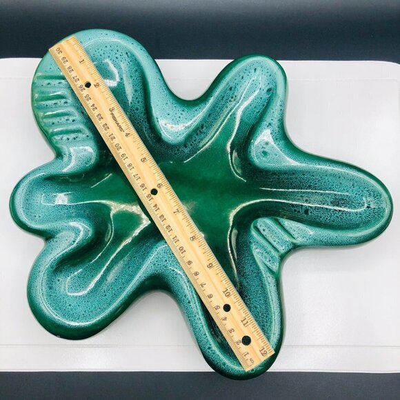 Beauceware Oversized Kelly Green Amoeba Ceramic Ashtray, Beauce Pottery #809 - Picture 9 of 14